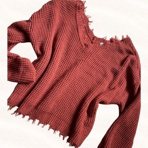 Brown sweatshirt perfect for this chilly weather , very cute & stylish